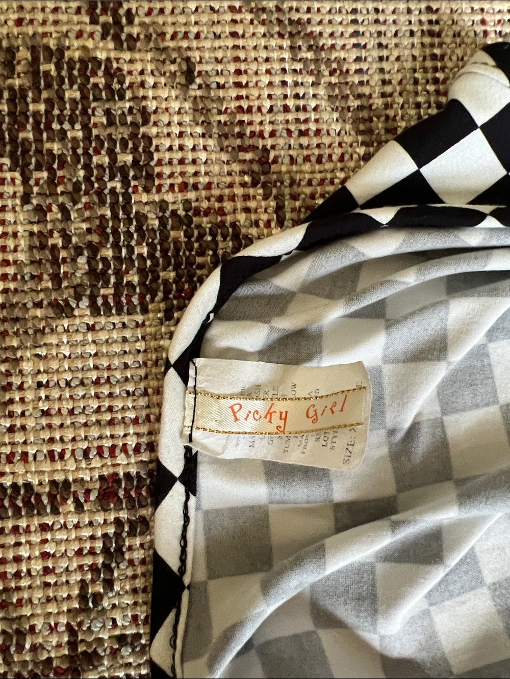 Checkerboard Zip-Front Tank Top - Black & White - Picture 4 of 4